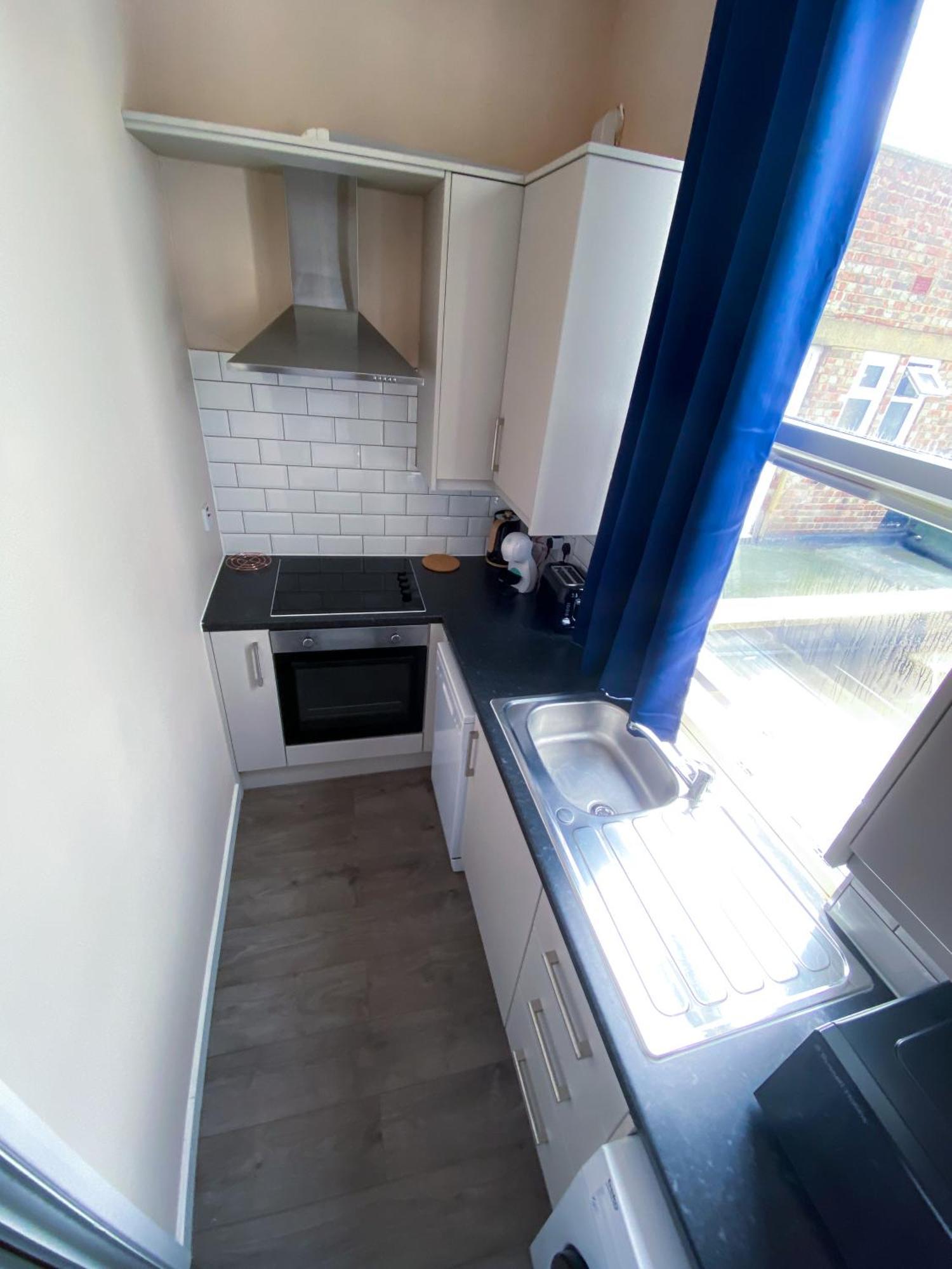 לונדון Modern 1 Bedroom Flat In Wood Green מראה חיצוני תמונה